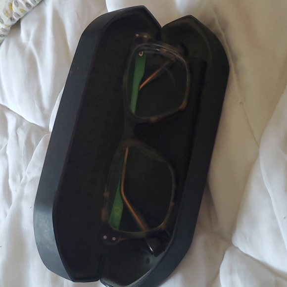 Kevin Durant eyeglasses - Picture 6 of 7